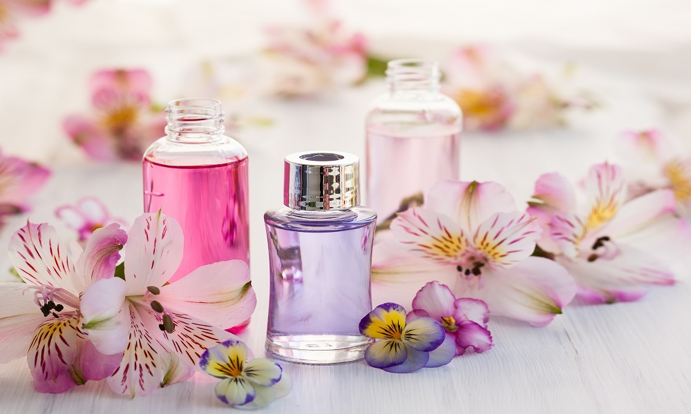 Allergy to perfume products and the ways to treat it